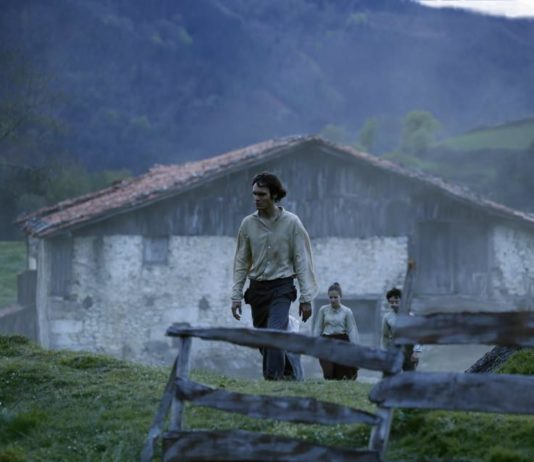 ‘Handia’ – Trailer 1 (VOSE) (HD)