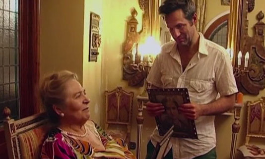 ‘Muchos hijos, un mono y un castillo’ – Trailer (HD)