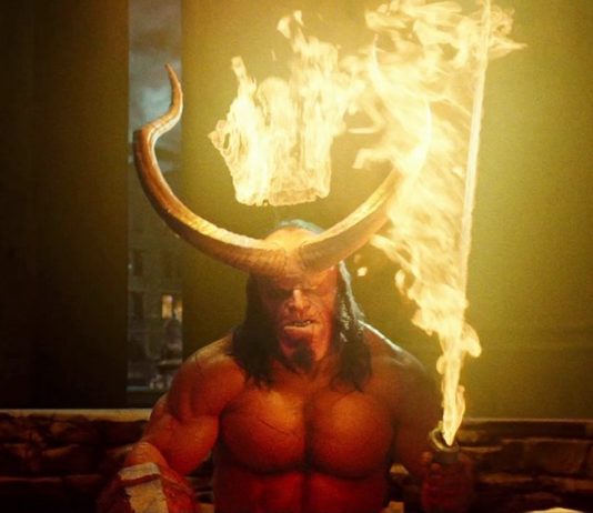 ‘Hellboy’ – Trailer 1 español (HD)