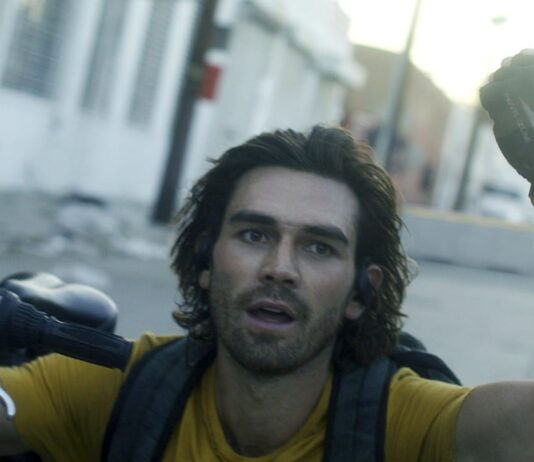 ‘Inmune’ – Trailer (VO)
