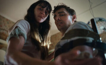 ‘Together’ – Trailer 1 (VO)