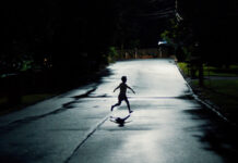 ‘Weapons’ – Teaser trailer español