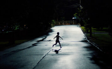 ‘Weapons’ – Teaser trailer español