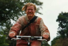 ‘Bugonia’ – Trailer 1 español