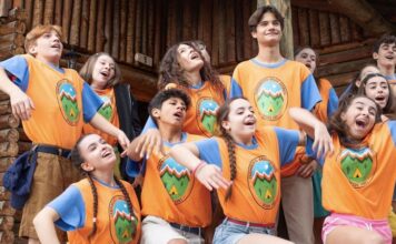 ‘Voy a pasármelo mejor’ – Trailer final