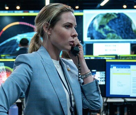 ‘Una casa llena de dinamita’ – Trailer 1 (VOSE)