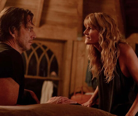 ‘Sin conexión’ – Trailer final español